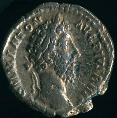 Império Romano, CÓMODO, 177-192 - Denário em prata - BC+ /MBC