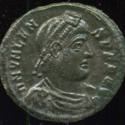 Império Romano - VALENTE- (364-378) - Centenional em bronze - (MBC+) -
